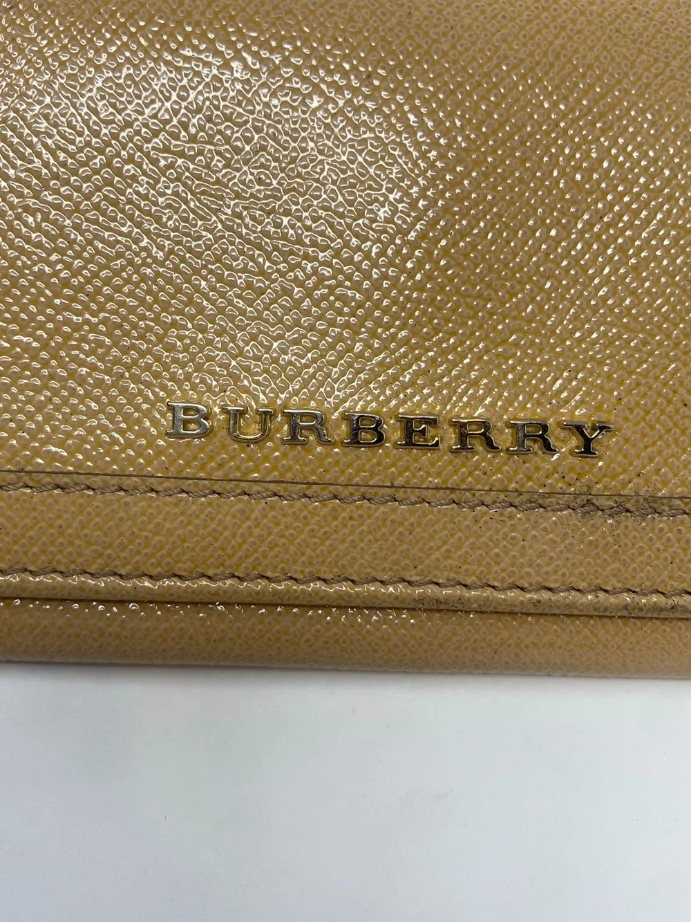 Burberry khaki tan